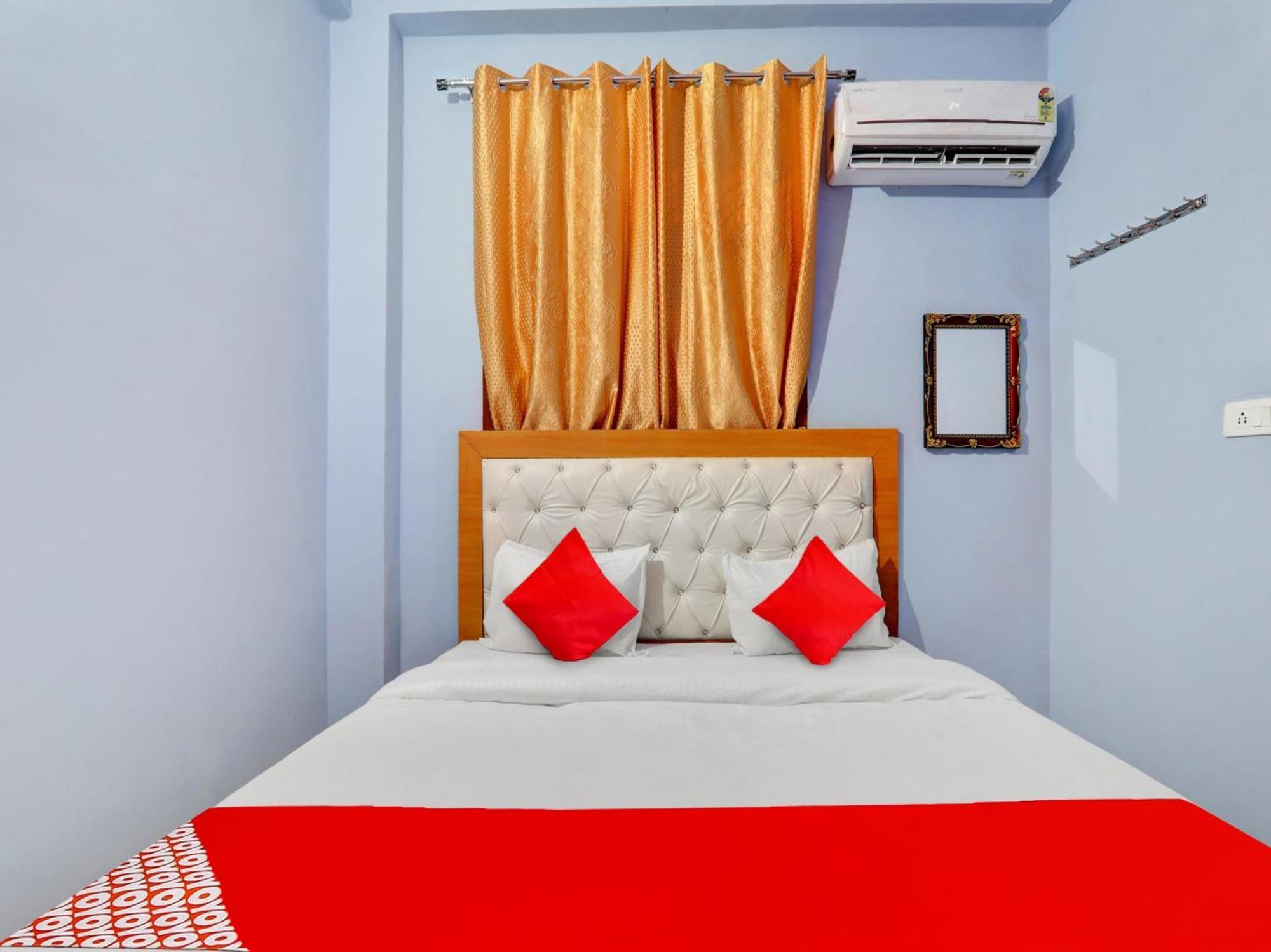 Hotel O Aradhya Galaxy Bhauli Exterior photo